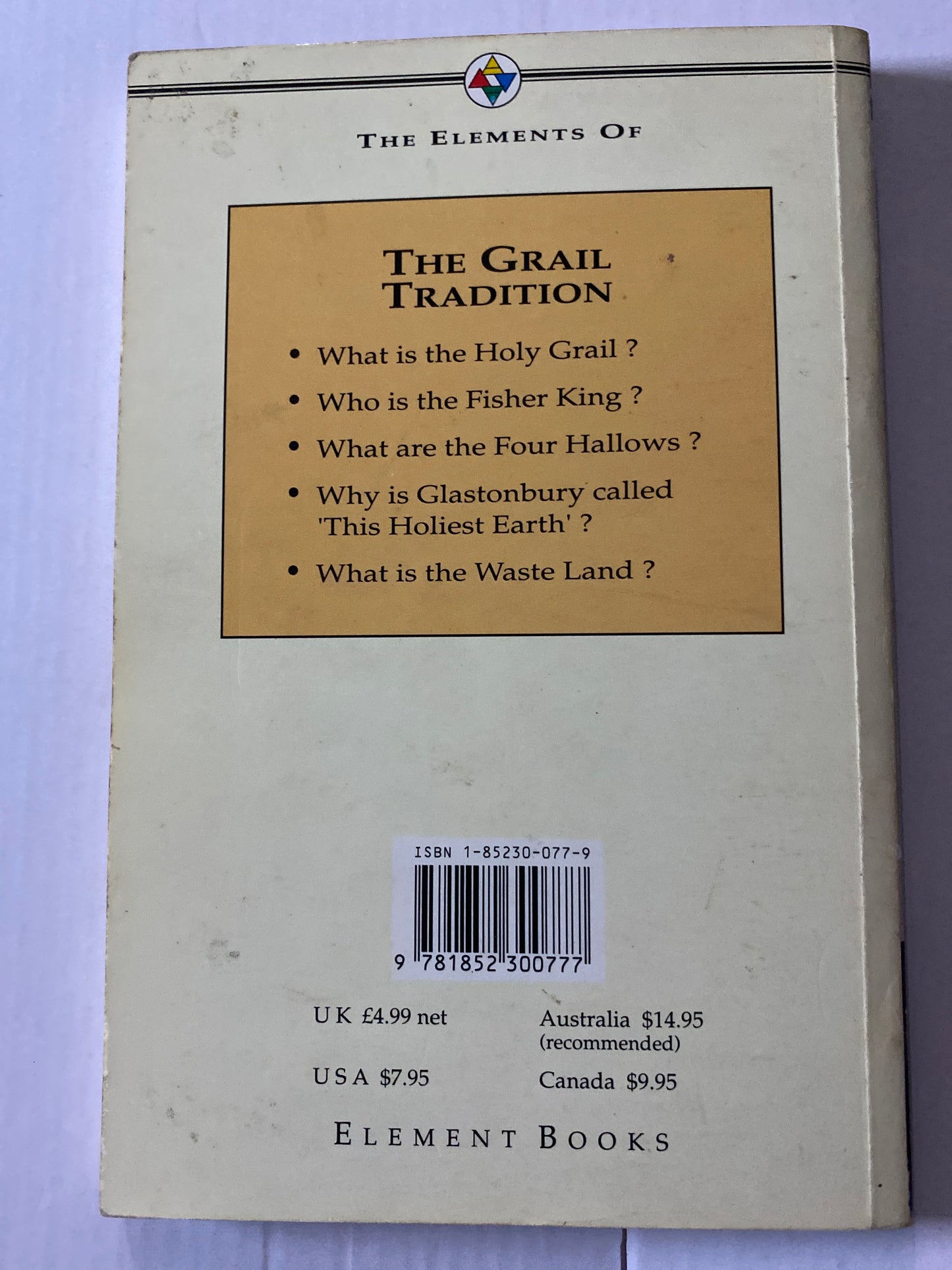 The Elements of the Grail Tradition (Elements of Series) by John Matthews