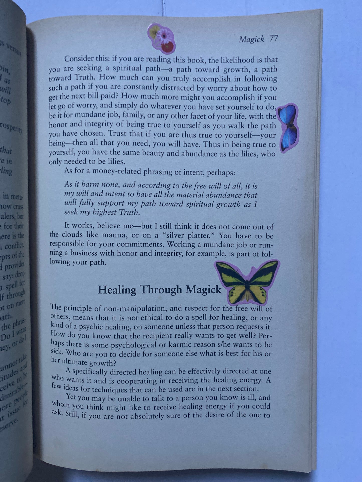 The Witch's Circle: Rituals and Craft of the Cosmic Muse by Maria Kay Simms