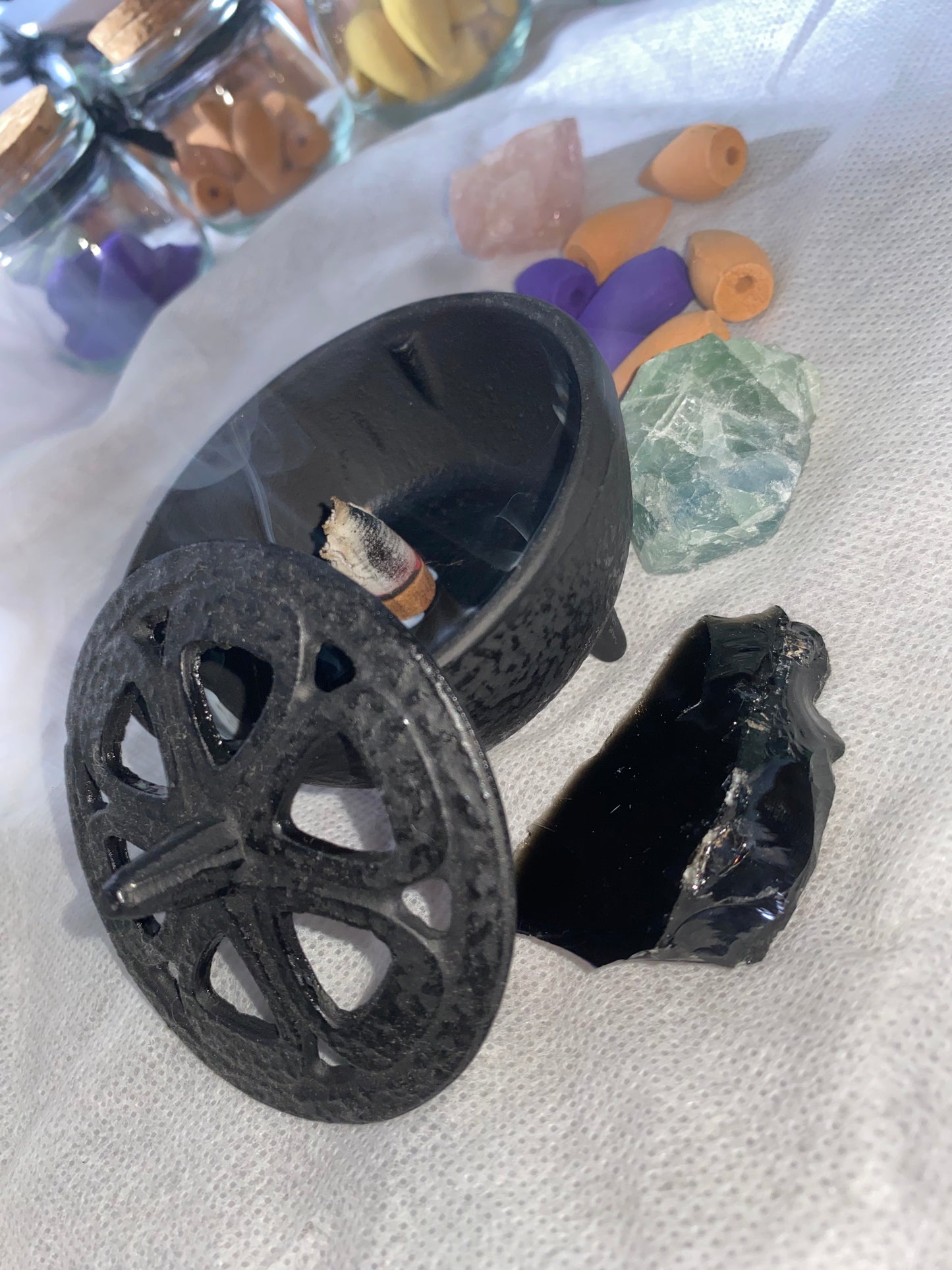 Vintage Cast Iron Classic Tripod Incense Burner Holder Black Cauldron