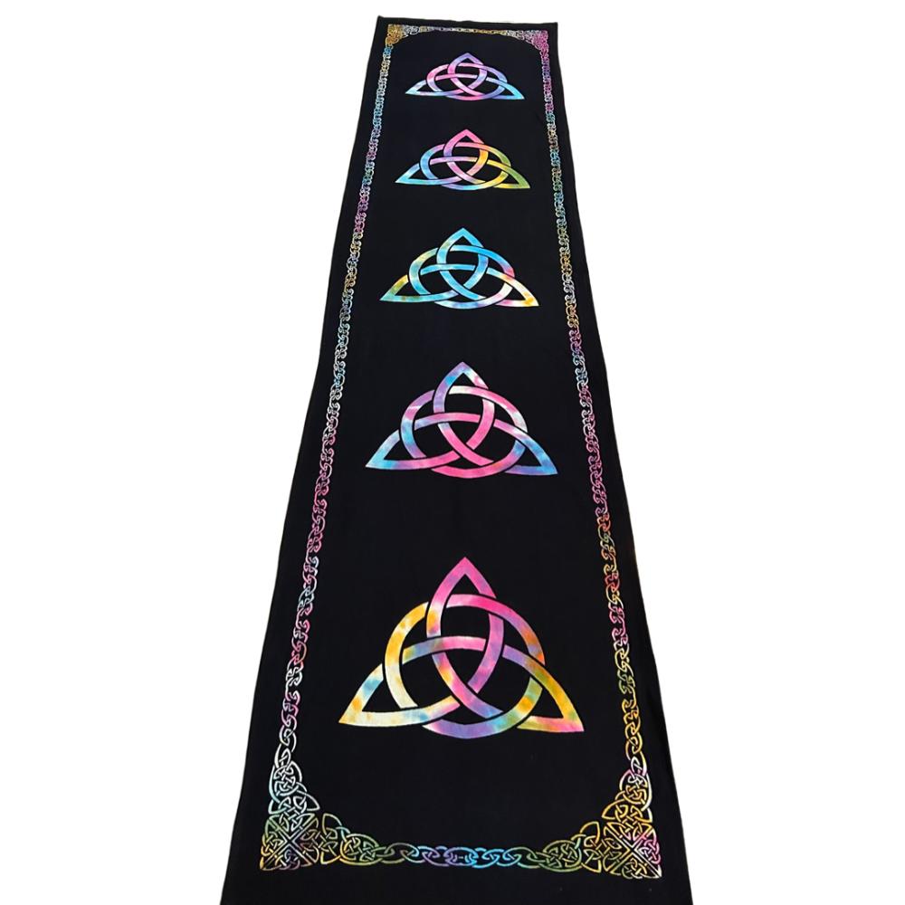 Triquetra Tie Dye Table Runner – 38 × 175 cm