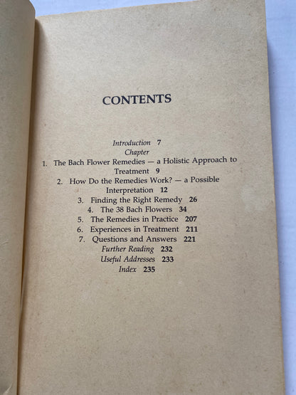 Bach Flower Therapy: Theory and Practice by Mechthild Scheffer