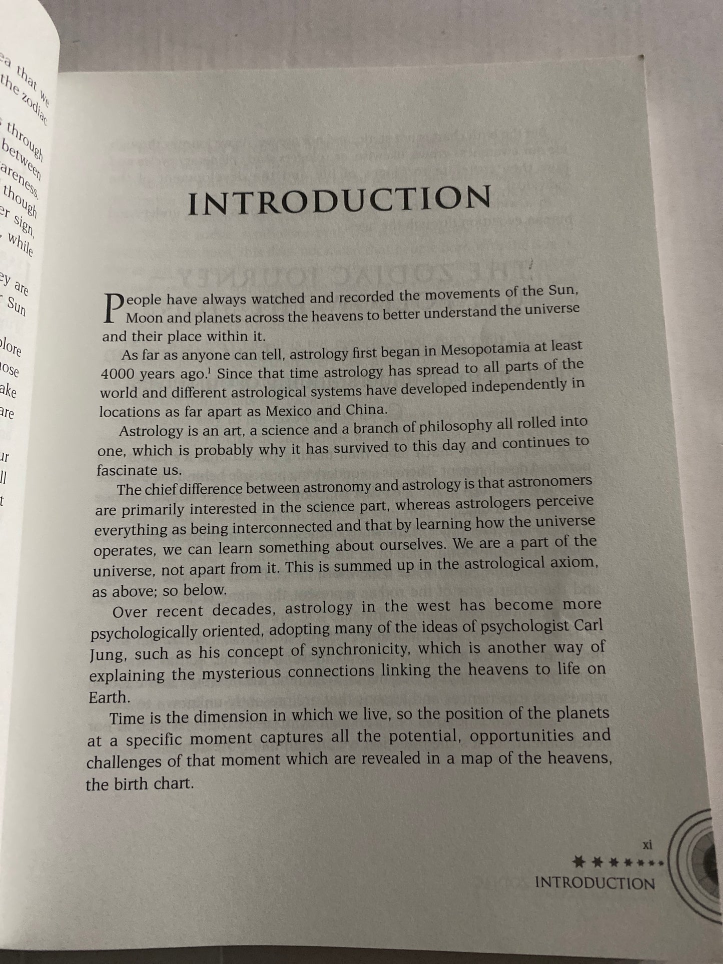 Secrets of the Zodiac (2009) — Michele Finey ISBN 9781741757446