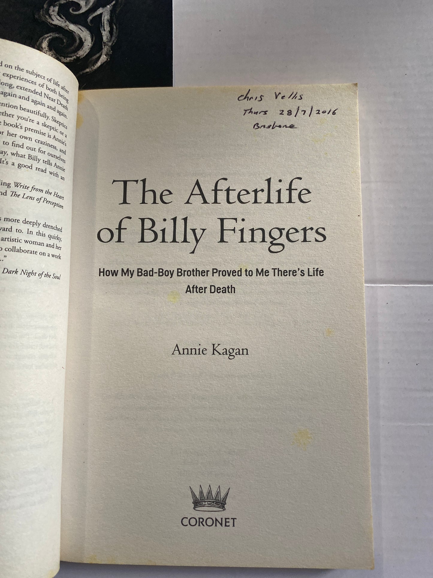 The Afterlife of Billy Fingers by Annie Kagan