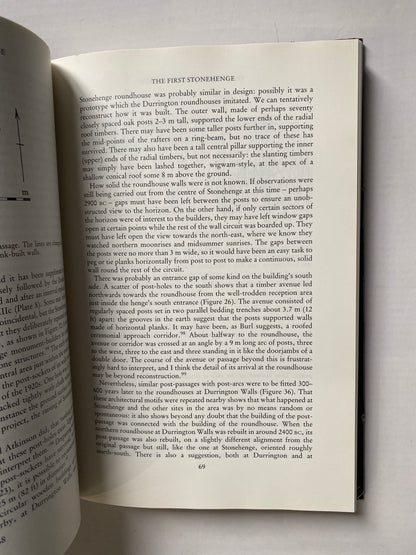 The Making of Stonehenge by Rodney Castleden (1993)