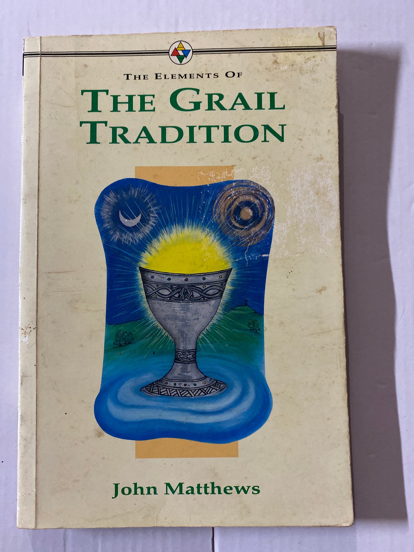 The Elements of the Grail Tradition (Elements of Series) by John Matthews