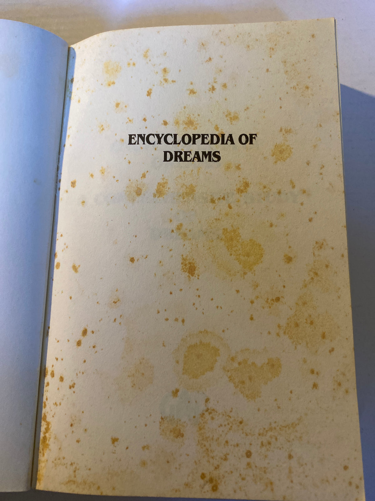 The Encyclopedia of Dreams | Pre-Loved Paperback