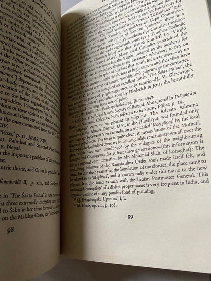 The Tantric Tradition by Agehananda Bharati