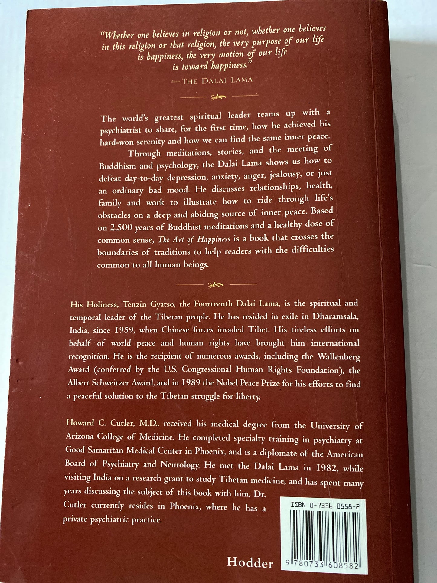 The Art of Happiness: A Handbook for Living by the Dalai Lama & Howard C. Cutler