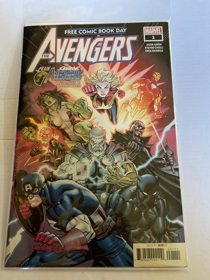 Marvel Avengers & Savage Avengers Comic – Vintage