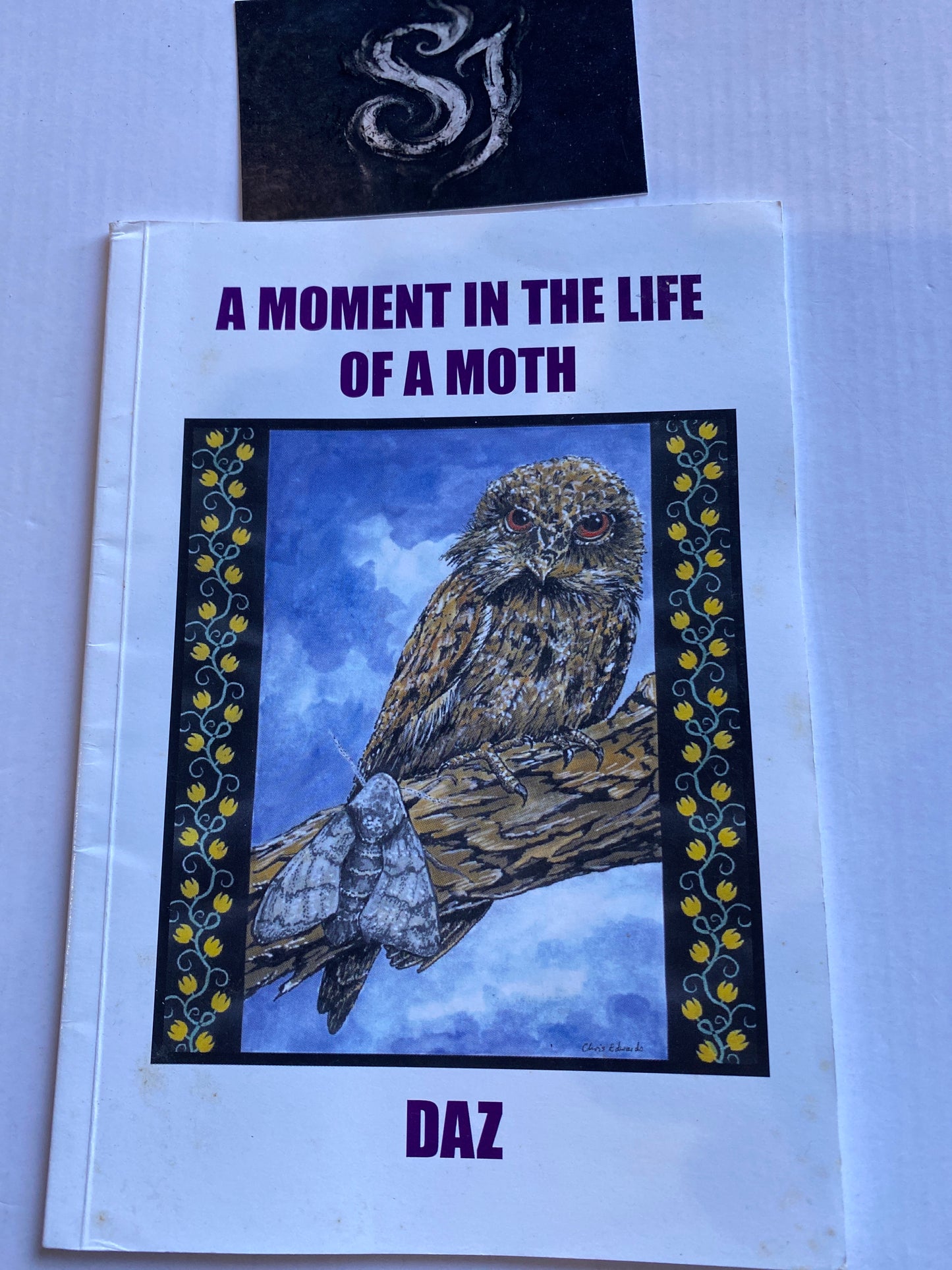 Vintage 1998 A Moment In The Life Of A Moth - Daz / Daryl Lamb (No ISBN Paperback)