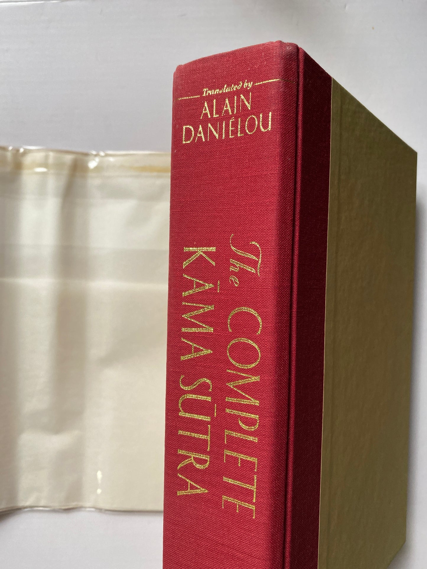 The Complete Kama Sutra: The First Unabridged Modern Translation of the Classic Indian Text by Alain Daniélou (1994)