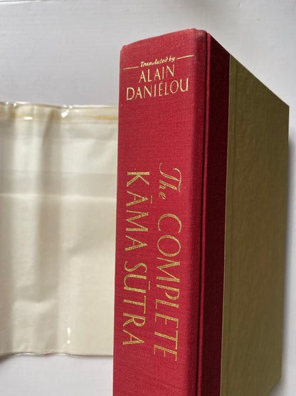 The Complete Kama Sutra: The First Unabridged Modern Translation of the Classic Indian Text by Alain Daniélou (1994)