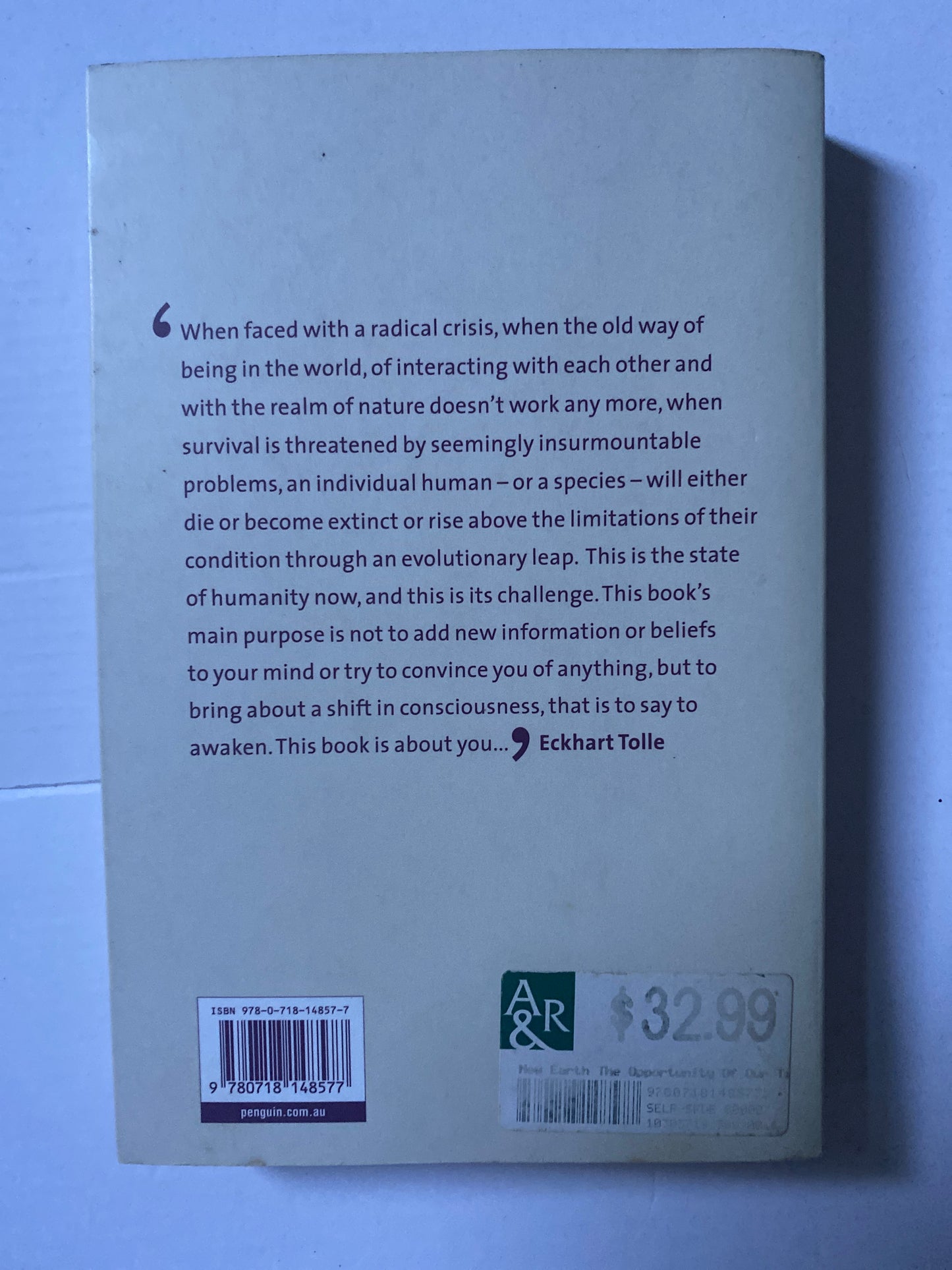 A New Earth: Awakening to Your Life's Purpose by Eckhart Tolle
