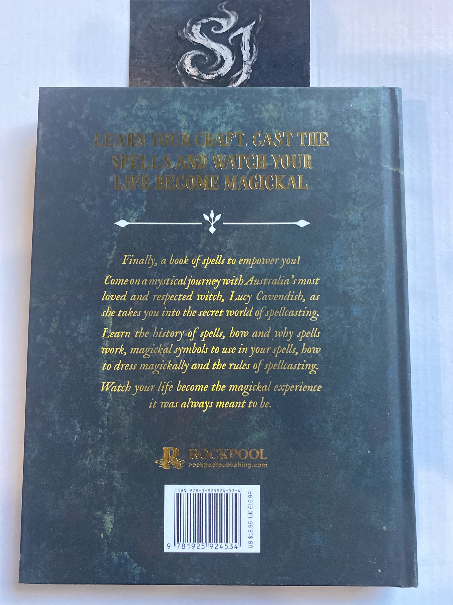 Spellbound: A Witch's Guide to Casting Empowering Spells - by Lucy Cavendish BRAND new