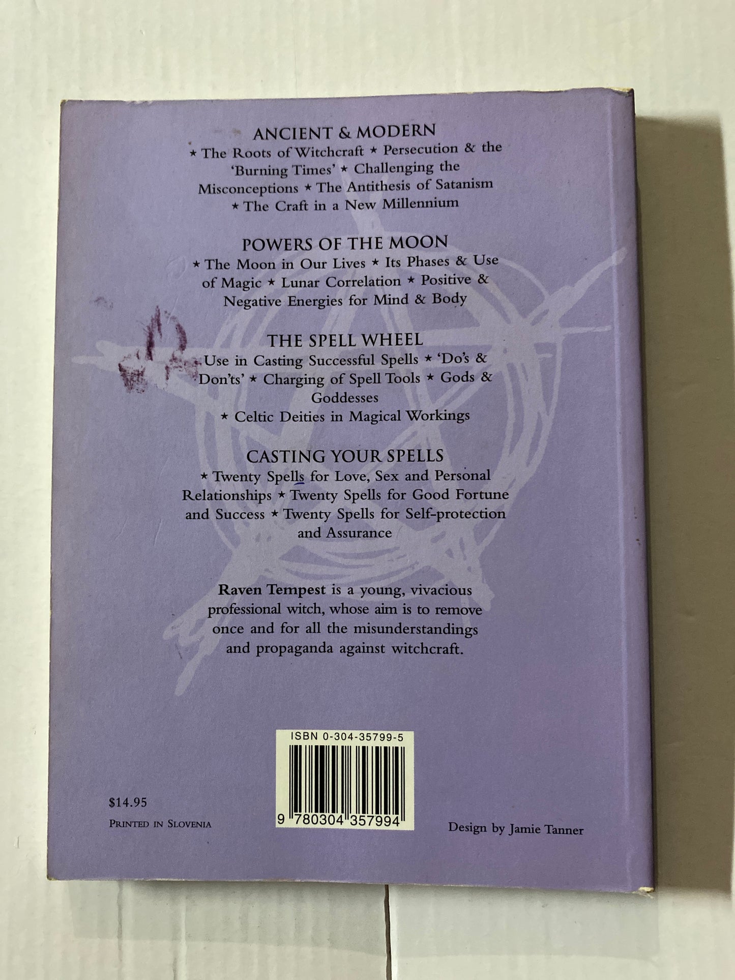 How to Bewitch: A Manual of Modern Witchcraft by Raven Tempest