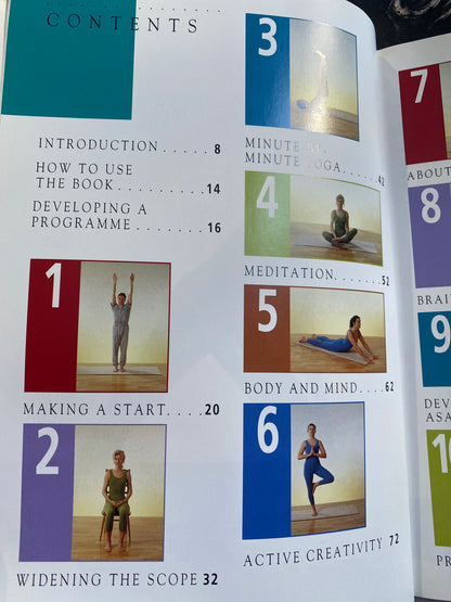 The Complete Yoga Course: A Personal Yoga Program That Will Transform Your Daily Life by Howard Kent