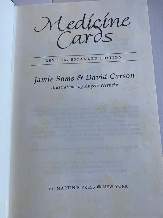 Medicine Cards: The Discovery of Power Through the Ways of Animals by Jamie Sams, David Carson, Angela C. Werneke