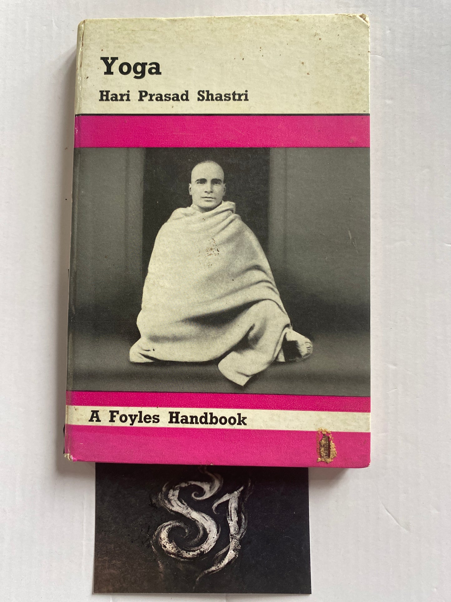 Yoga (A Foyles Handbook)  by Hari Prasad Shastri