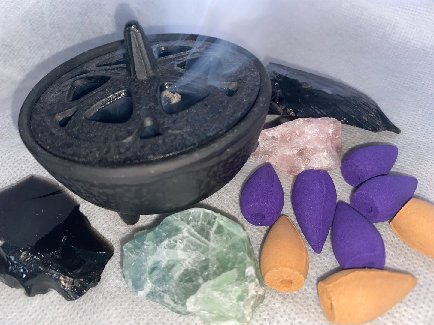 Vintage Cast Iron Classic Tripod Incense Burner Holder Black Cauldron