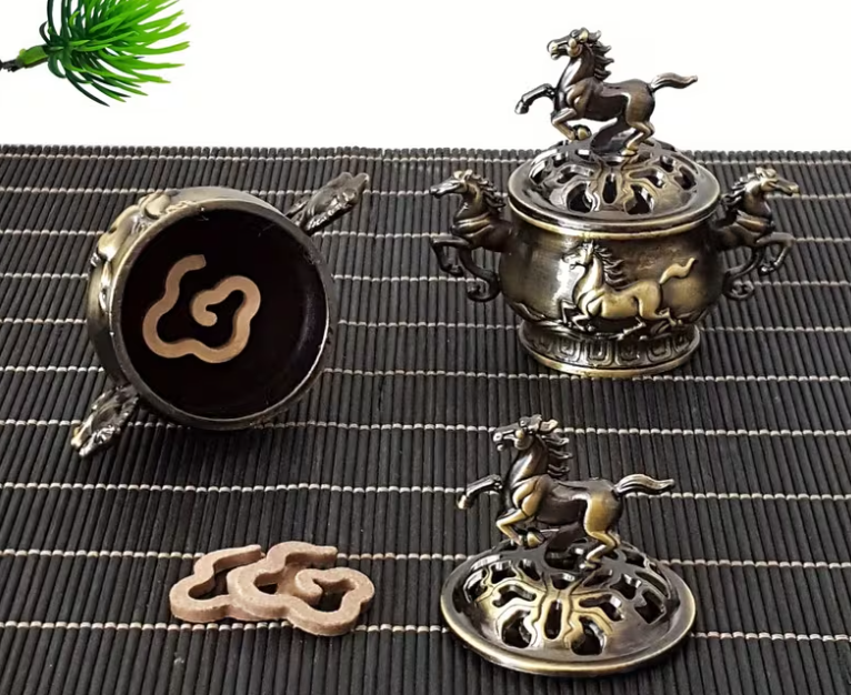 Year of the Horse Incense Holder – Zodiac Alloy Carving, Feng Shui Fortune Gift