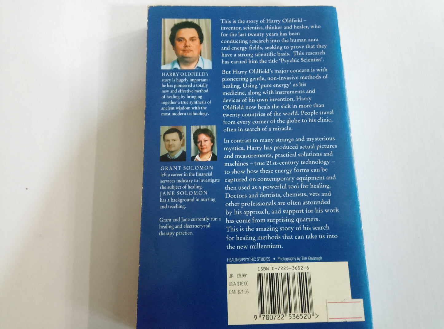 Harry Oldfield's Invisible Universe – Jane & Grant Solomon