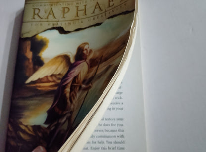 Communicating with the Archangel Raphael - Richard Webster
