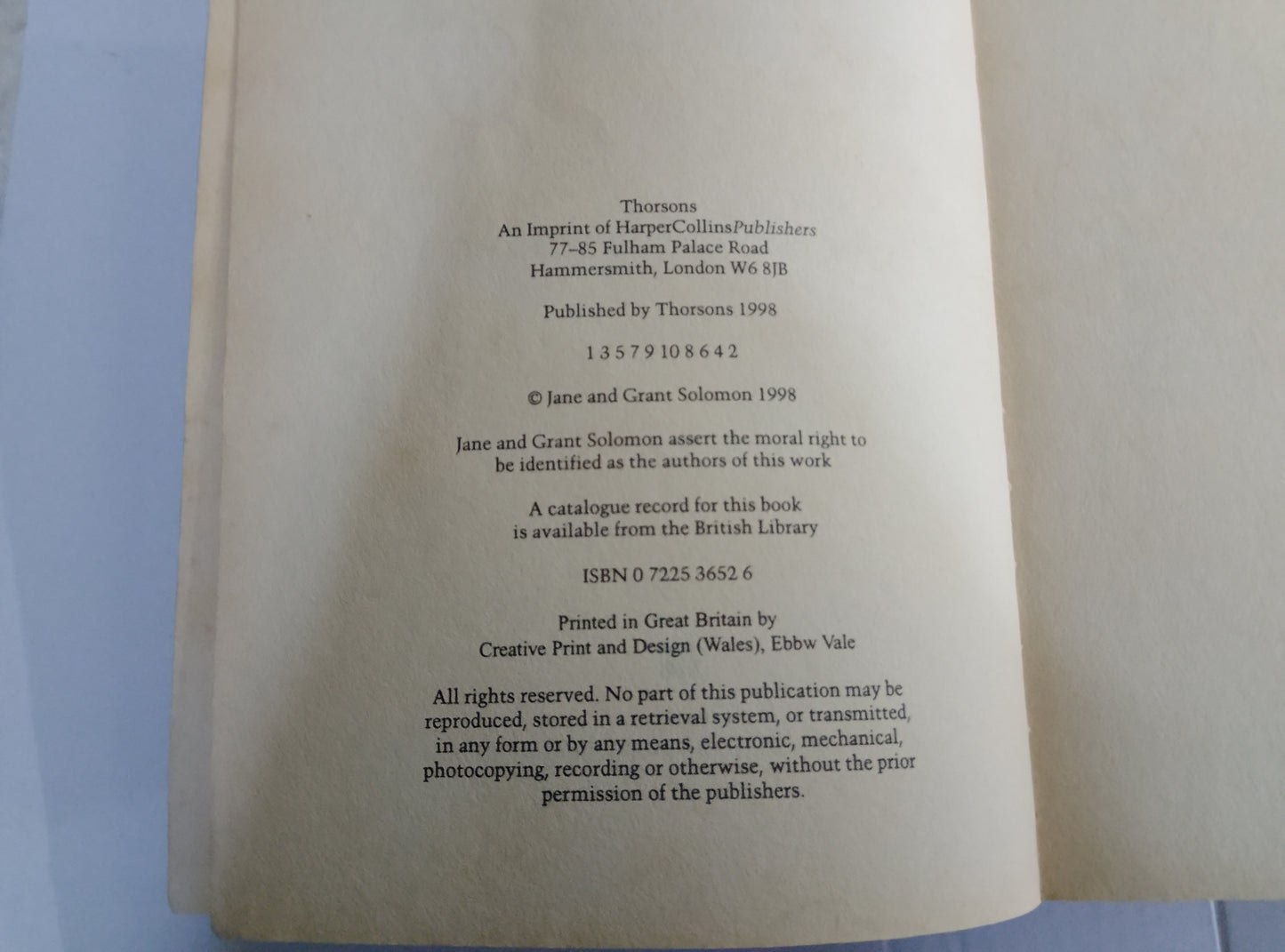 Harry Oldfield's Invisible Universe – Jane & Grant Solomon